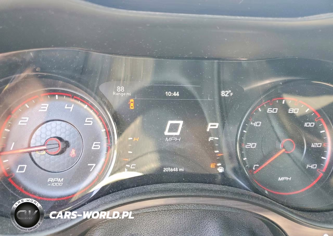 2018 Dodge Charger Sxt VIN:2C3CDXBG2JH336710 - 9