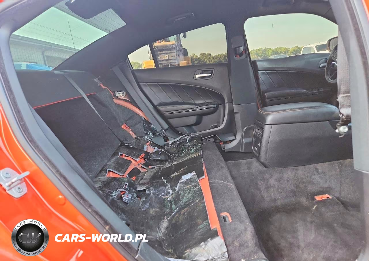 2018 Dodge Charger R-T 392 VIN:2C3CDXGJ4JH139560 - 10