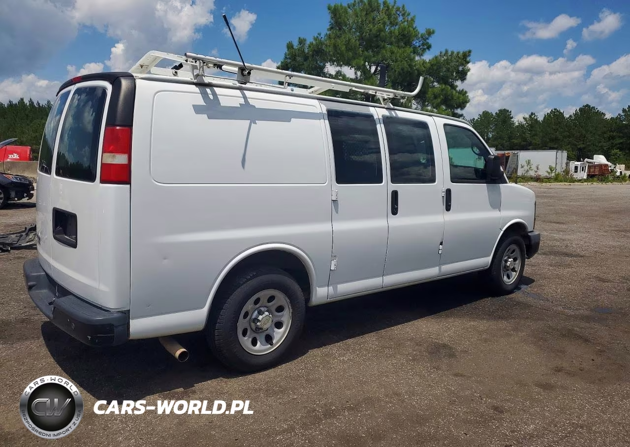 2013 Chevrolet Express G1500 VIN:1GCSGAF46D1111382 - 3