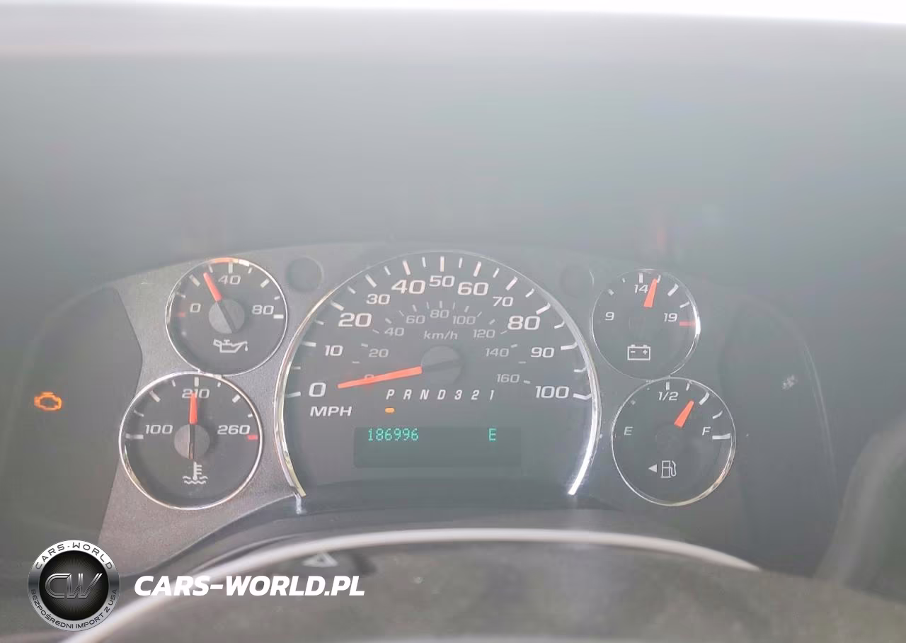 2013 Chevrolet Express G1500 VIN:1GCSGAF46D1111382 - 9