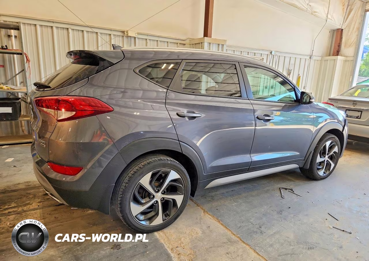2018 Hyundai Tucson Sport VIN:KM8J3CALXJU762862 - 3