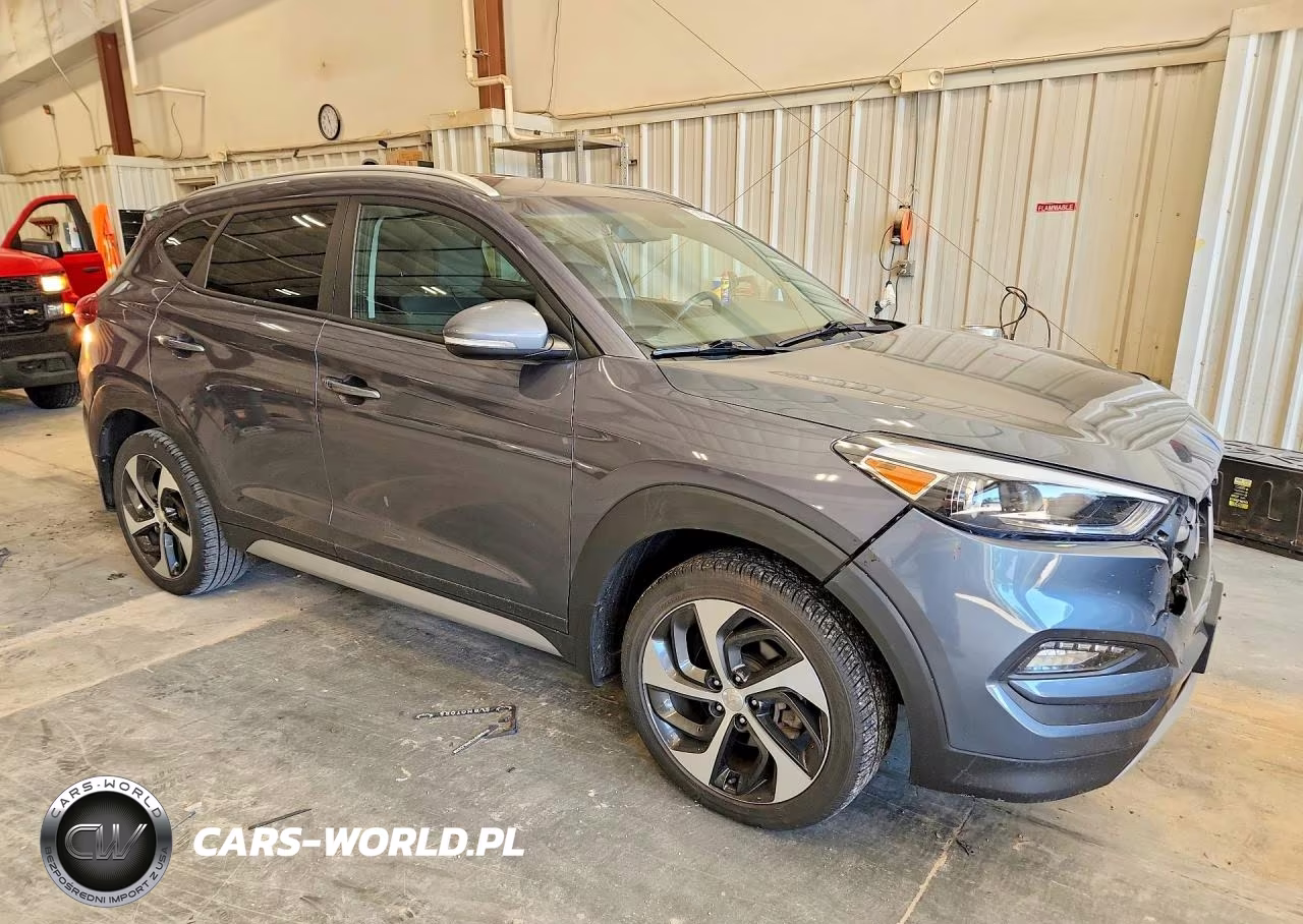2018 Hyundai Tucson Sport VIN:KM8J3CALXJU762862 - 4