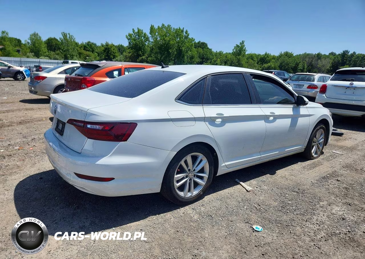 2021 Volkswagen Jetta S VIN:3VWC57BU2MM012464 - 3