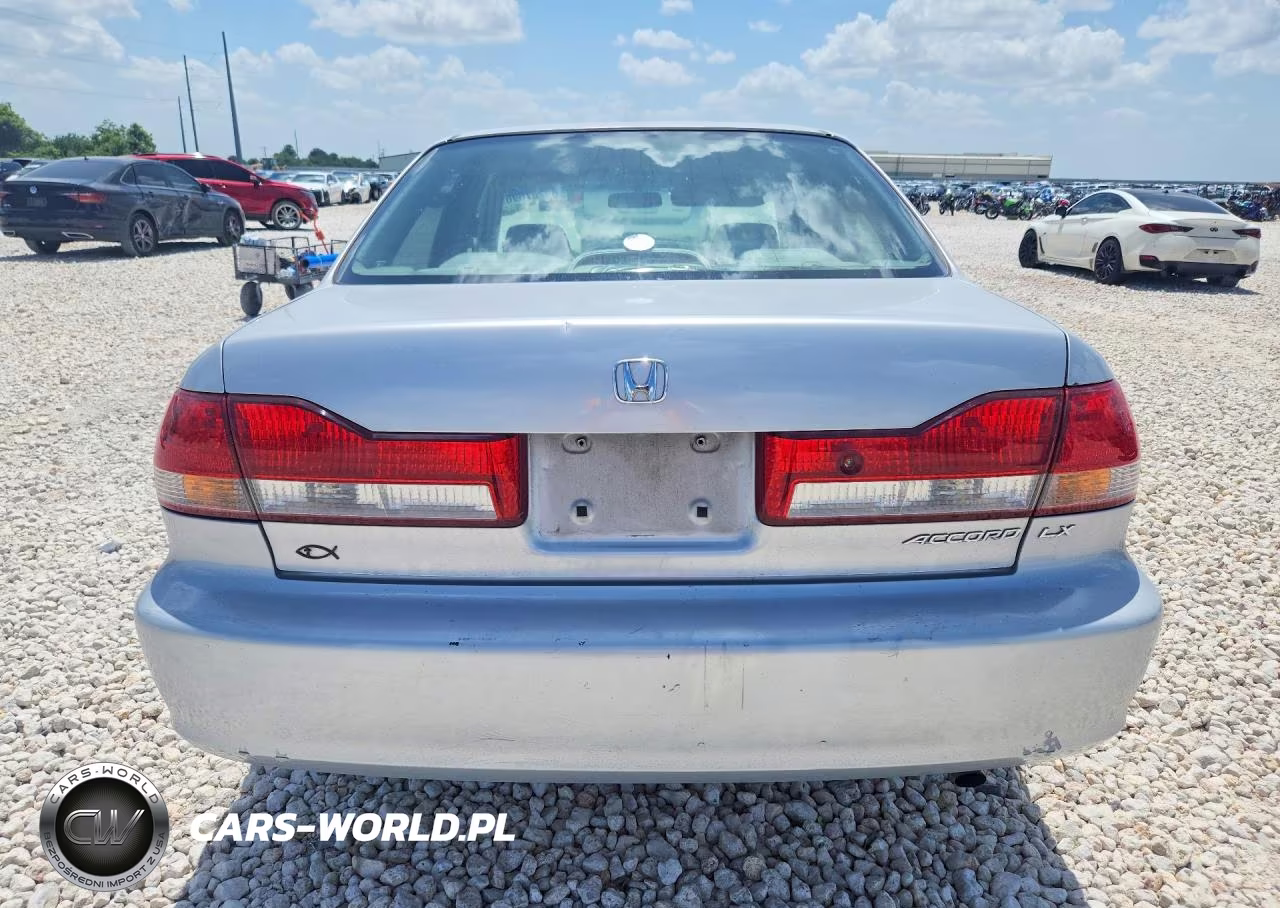 2001 Honda Accord Lx VIN:JHMCG56421C011256 - 6