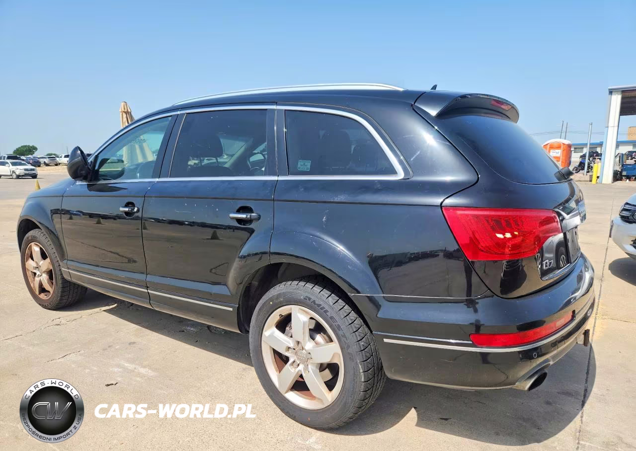 2014 Audi Q7 Premium Plus VIN:WA1LGAFEXED006268 - 2