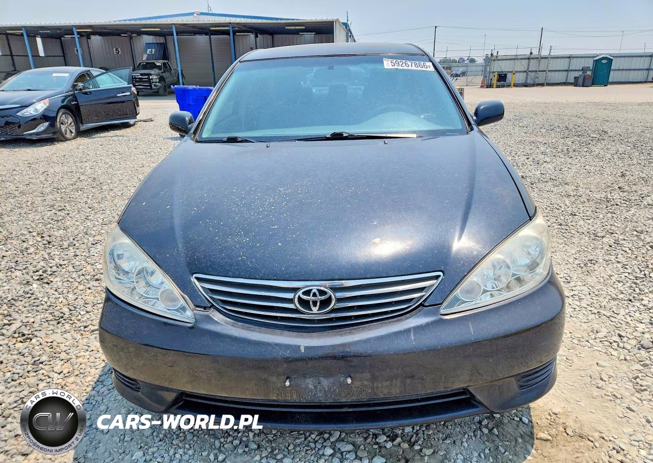 2005 Toyota Camry VIN:4T1BE32K35U612151 - 5