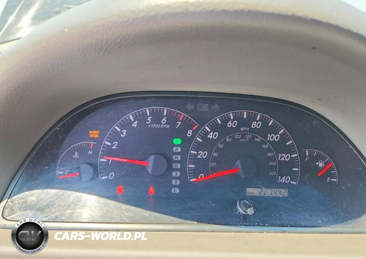2005 Toyota Camry VIN:4T1BE32K35U612151 - 9
