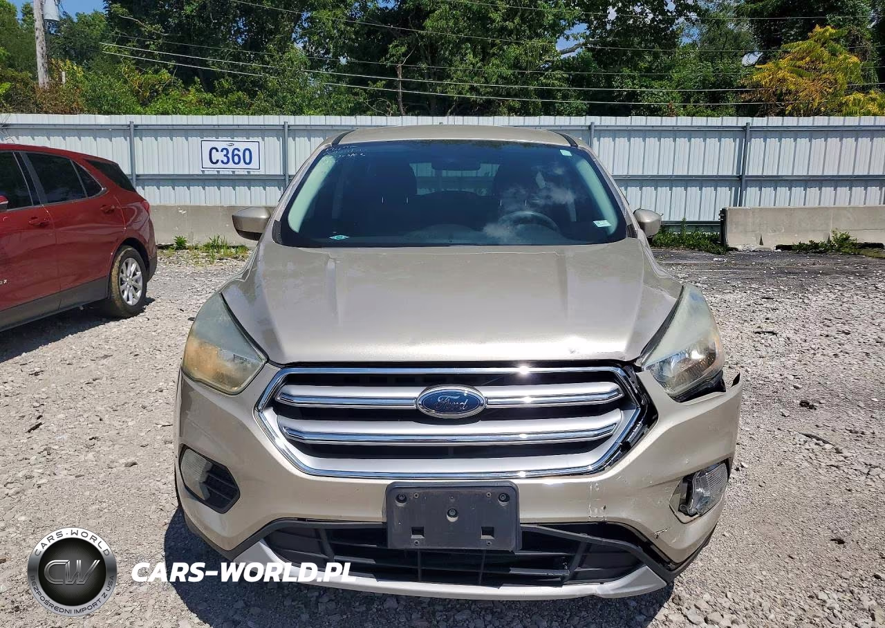 2017 Ford Escape Se VIN:1FMCU0GD1HUC78920 - 5