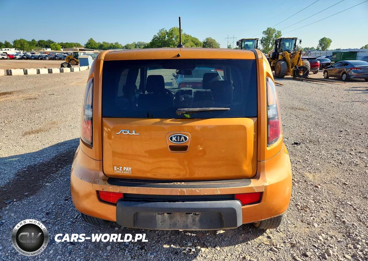 2011 Kia Soul + VIN:KNDJT2A26B7304208 - 6