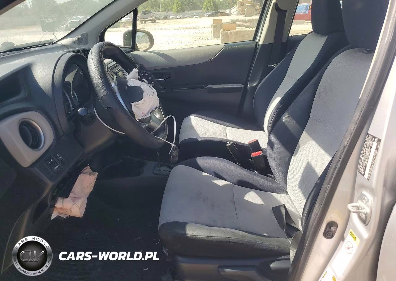 2012 Toyota Yaris 5-Door Le VIN:JTDKTUD38CD524196 - 7