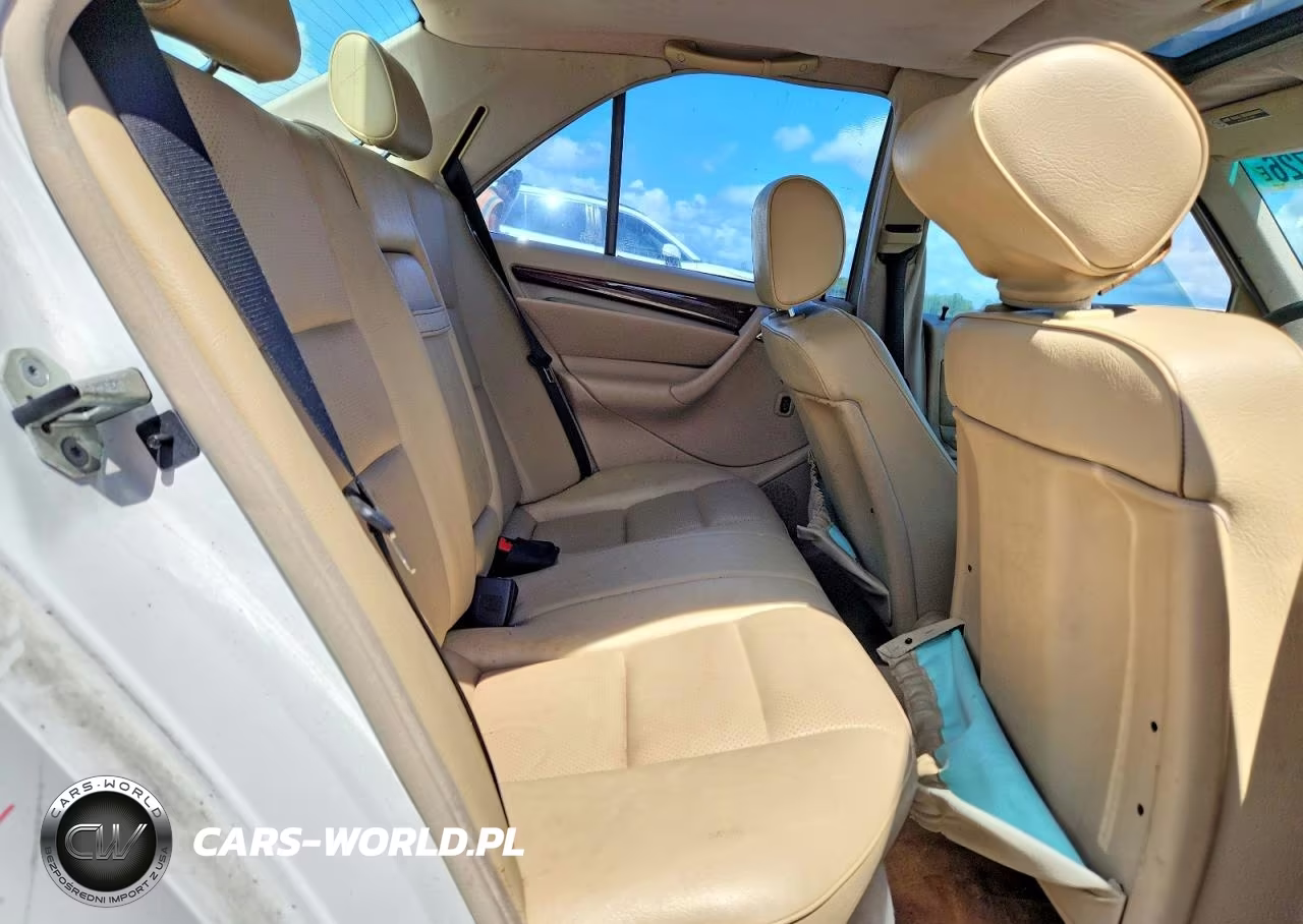 1999 Mercedes-Benz C 230 VIN:WDBHA24G7XA801482 - 10