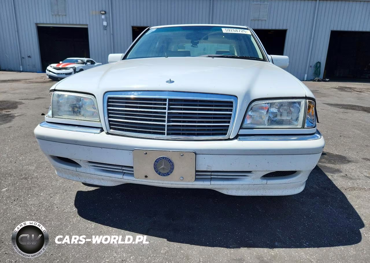 1999 Mercedes-Benz C 230 VIN:WDBHA24G7XA801482 - 5