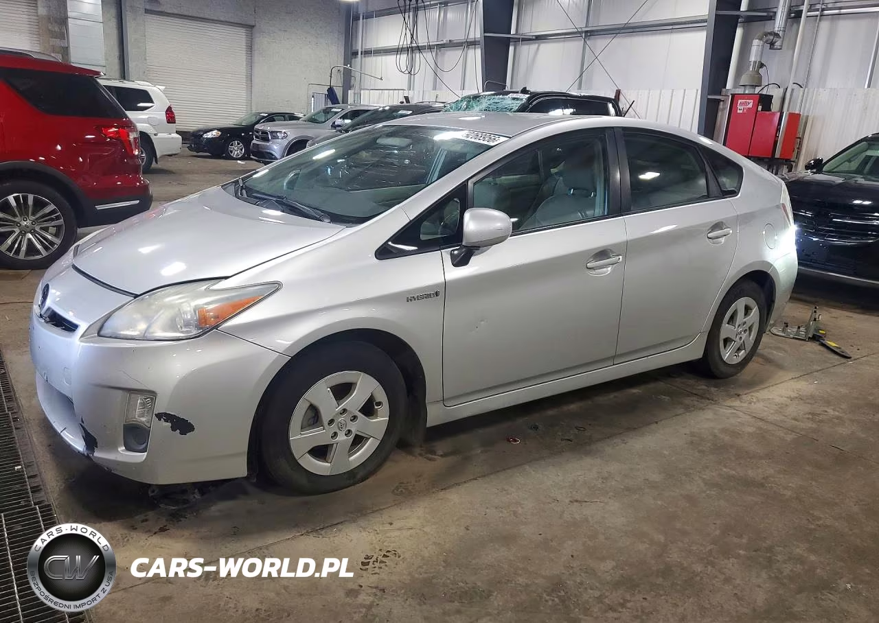 2011 Toyota Prius Two