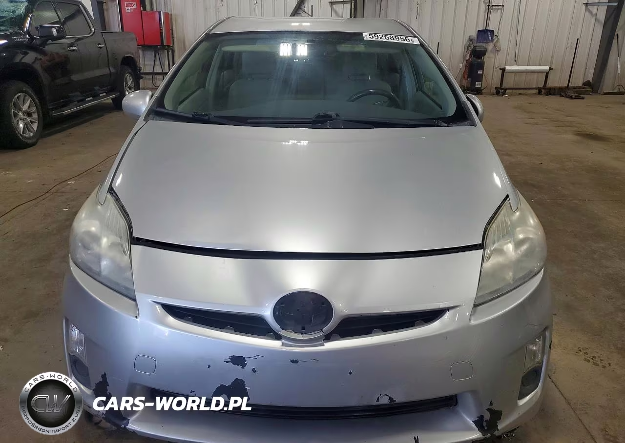 2011 Toyota Prius Two VIN:JTDKN3DU7B5350045 - 5