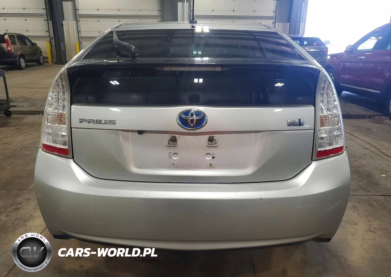 2011 Toyota Prius Two VIN:JTDKN3DU7B5350045 - 6