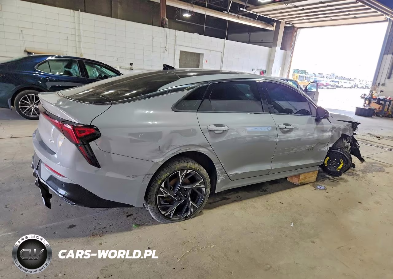 2025 Kia K5 Gt Line VIN:KNAG64J77S5268157 - 3
