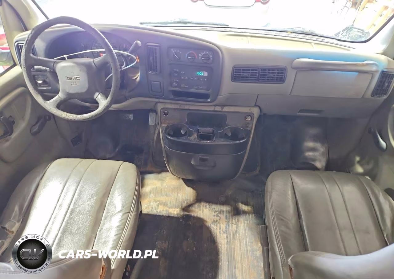 2001 GMC Savana G2500 VIN:1GTGG25R011226063 - 8