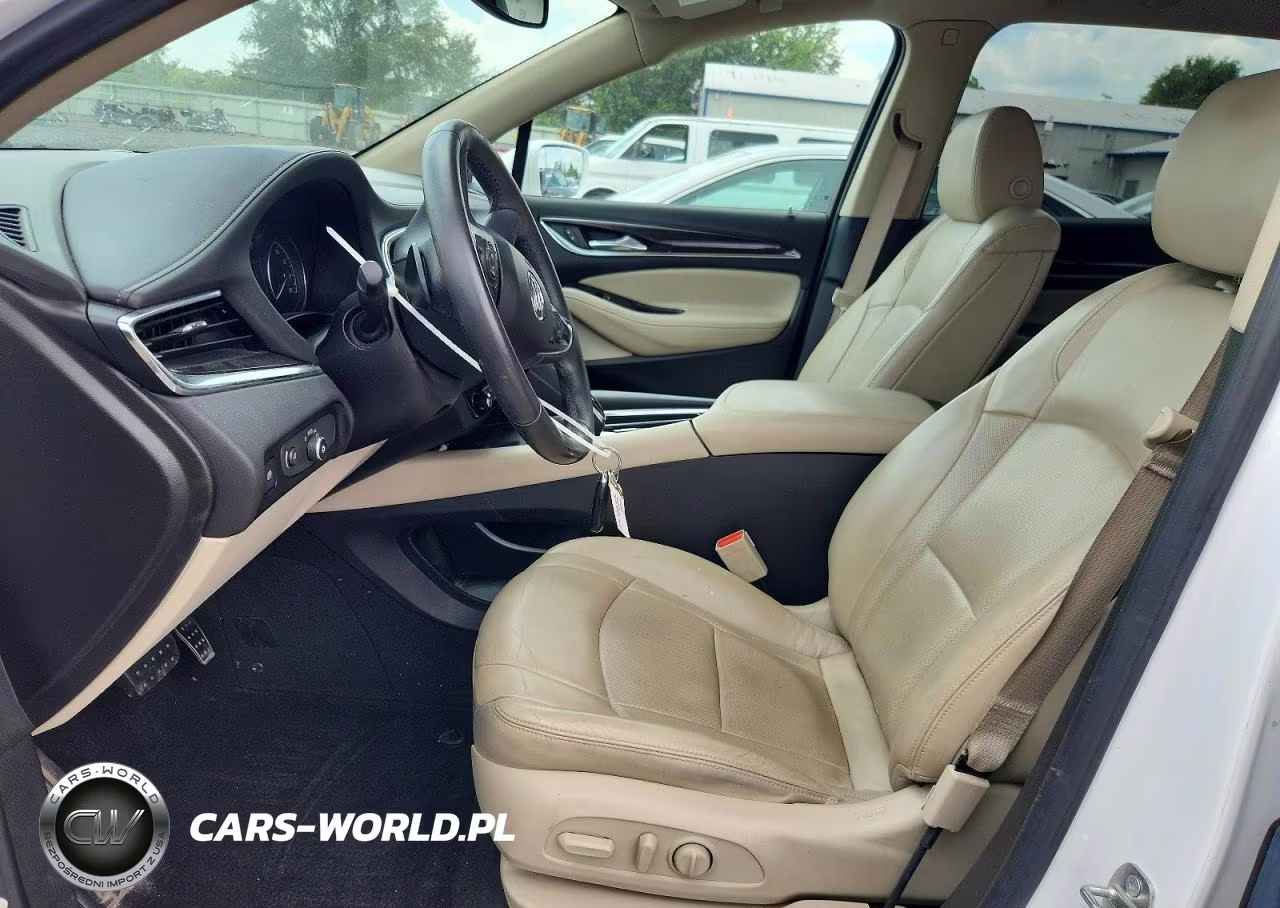 2018 Buick Enclave Essence VIN:5GAERBKW1JJ143626 - 7