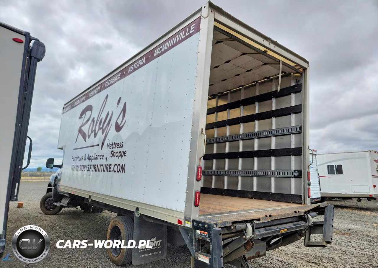 2019 Chevrolet Silverado Medium Duty VIN:1HTKJPVK0KH199437 - 2