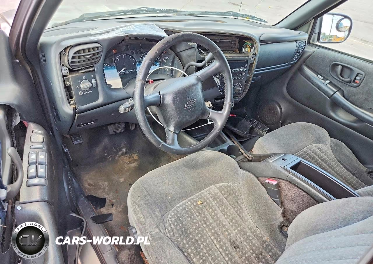 2002 Chevrolet Blazer VIN:1GNDT13W92K241231 - 8