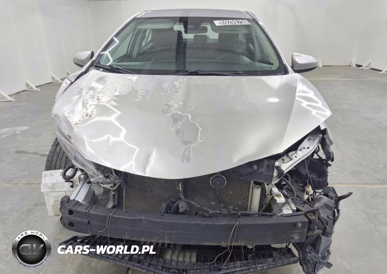 2018 Toyota Corolla Le VIN:2T1BURHE8JC088773 - 5
