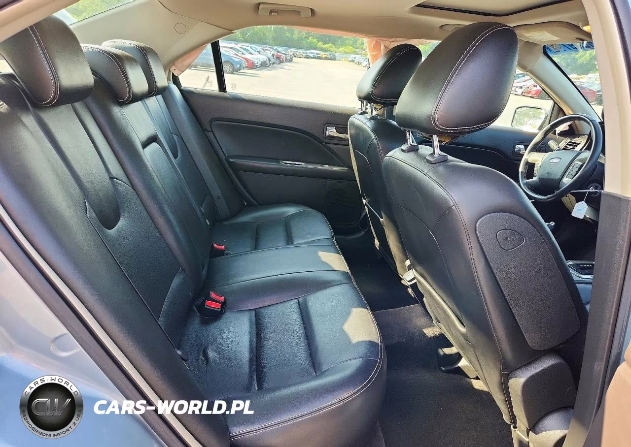 2010 Ford Fusion Hybrid VIN:3FADP0L37AR103765 - 10