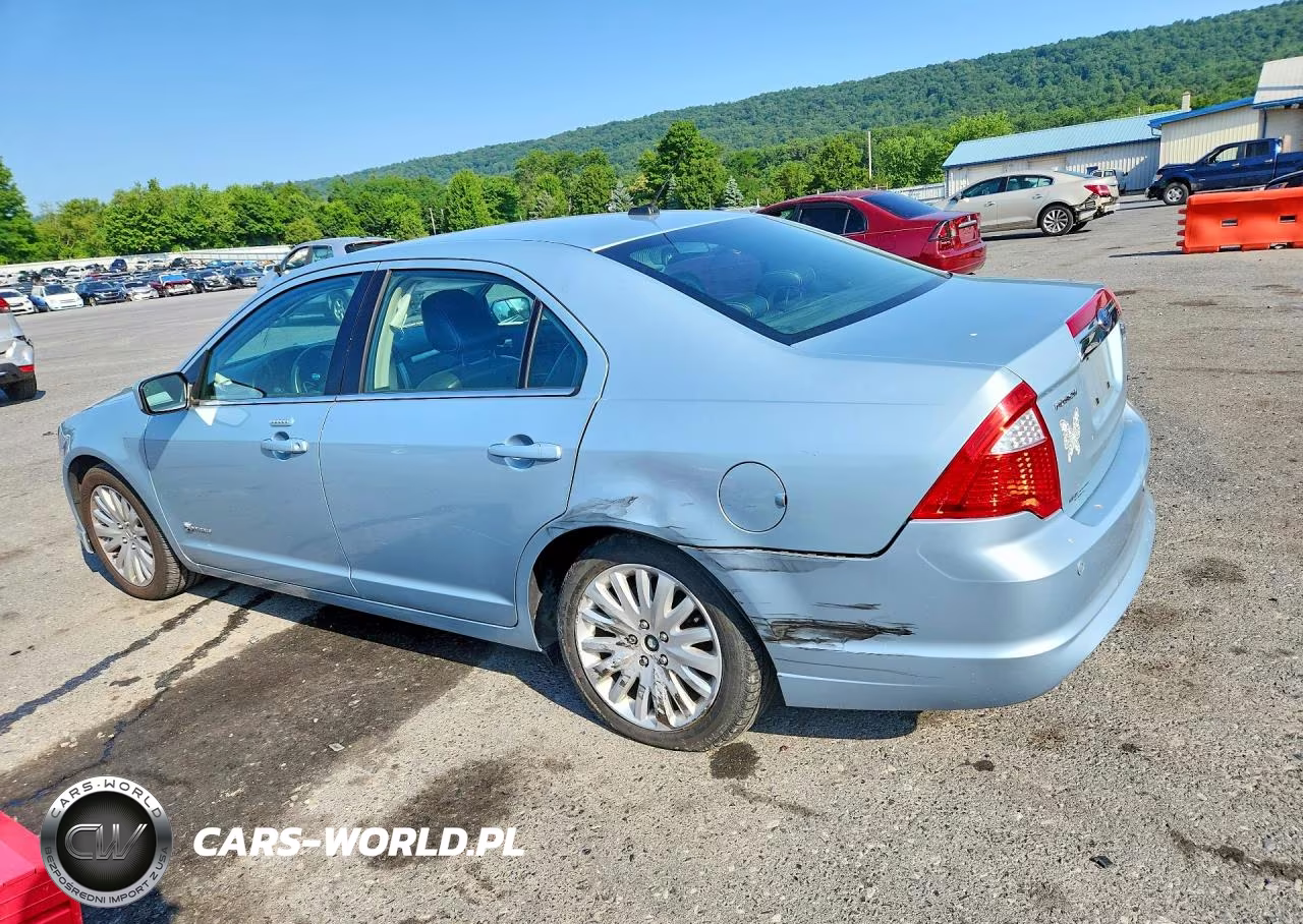 2010 Ford Fusion Hybrid VIN:3FADP0L37AR103765 - 2