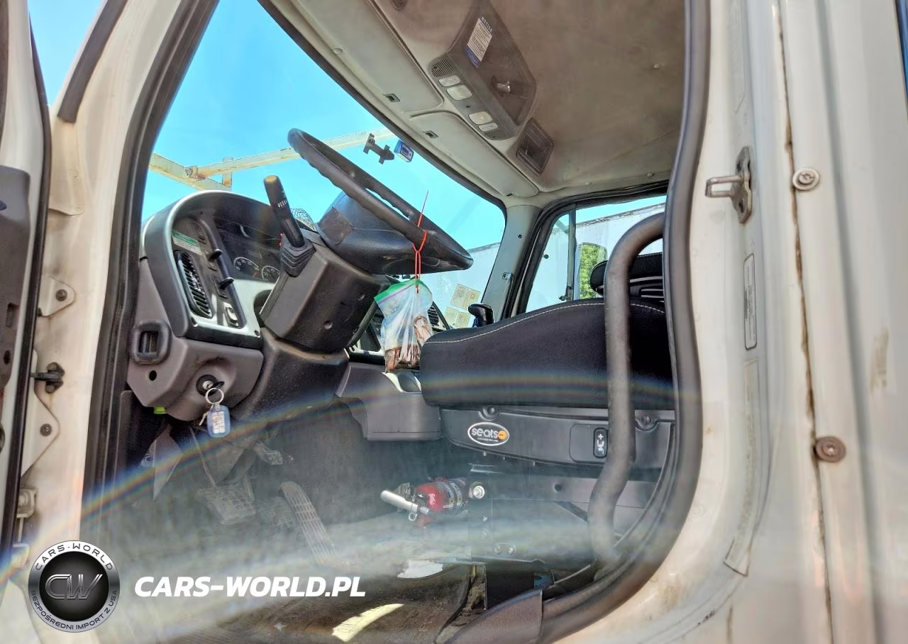 2012 Freightliner Business Class M2 Crane Truck VIN:1FVHC3BS7CDBD8595 - 7