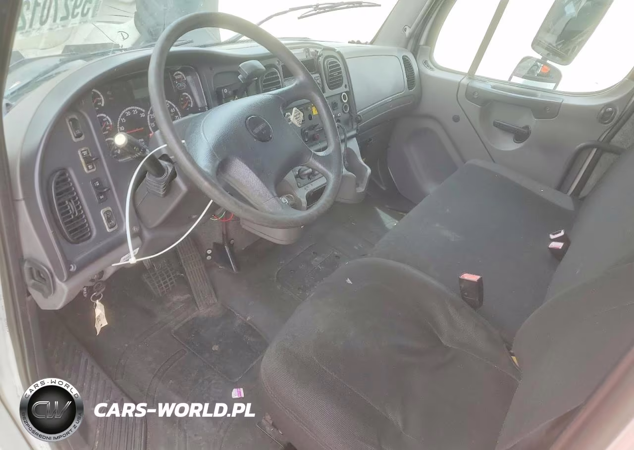 2013 Freightliner M2 106 Medium Duty VIN:1FVACWDT9DHBY9538 - 8