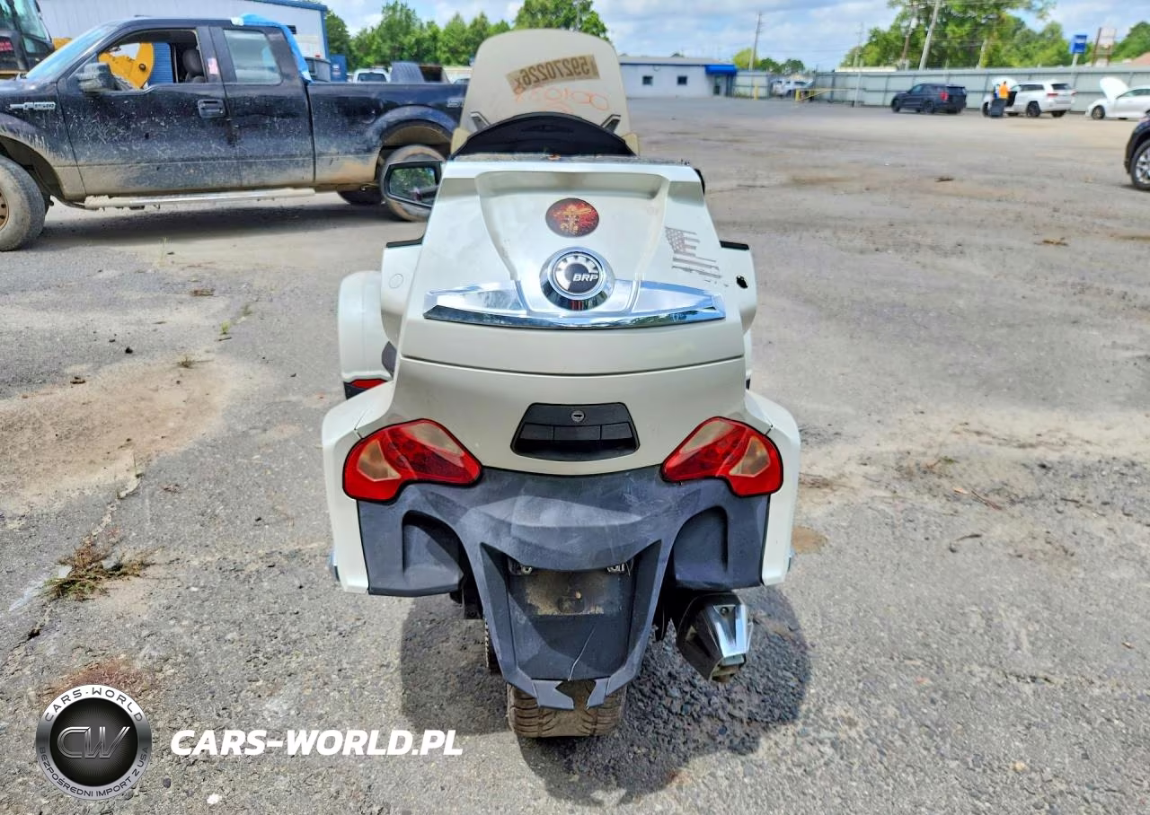 2012 Can-Am Spyder Roadster Rt-Ltd VIN:2BXJBDC11CV001038 - 4