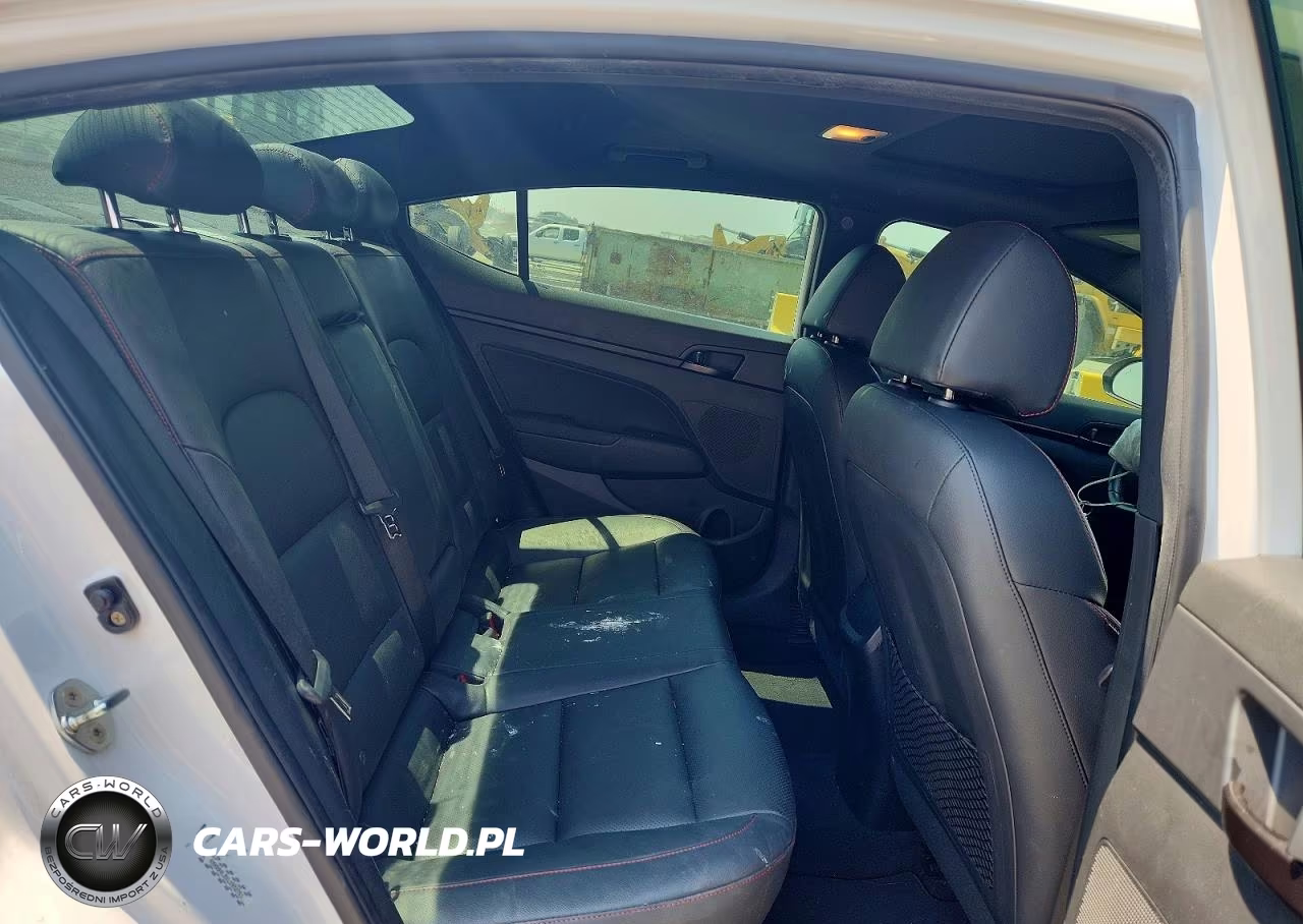 2020 Hyundai Elantra Sport VIN:KMHD04LBXLU992761 - 10