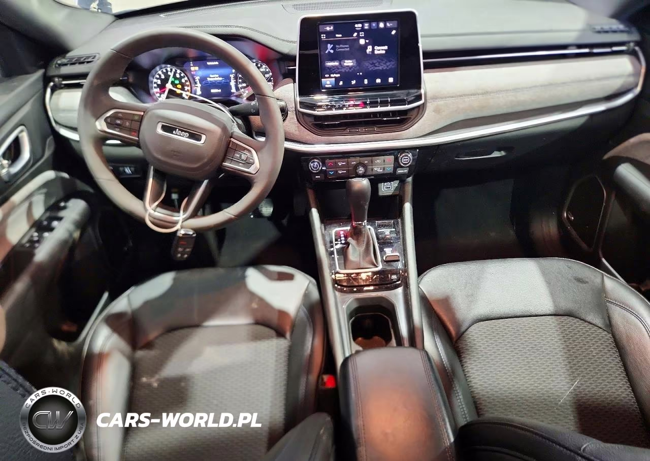 2025 Jeep Compass Latitude VIN:3C4NJDBN5ST548780 - 8