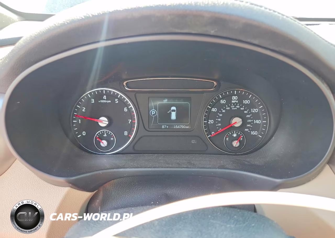 2016 Kia Sorento Lx V6 VIN:5XYPGDA51GG061275 - 9