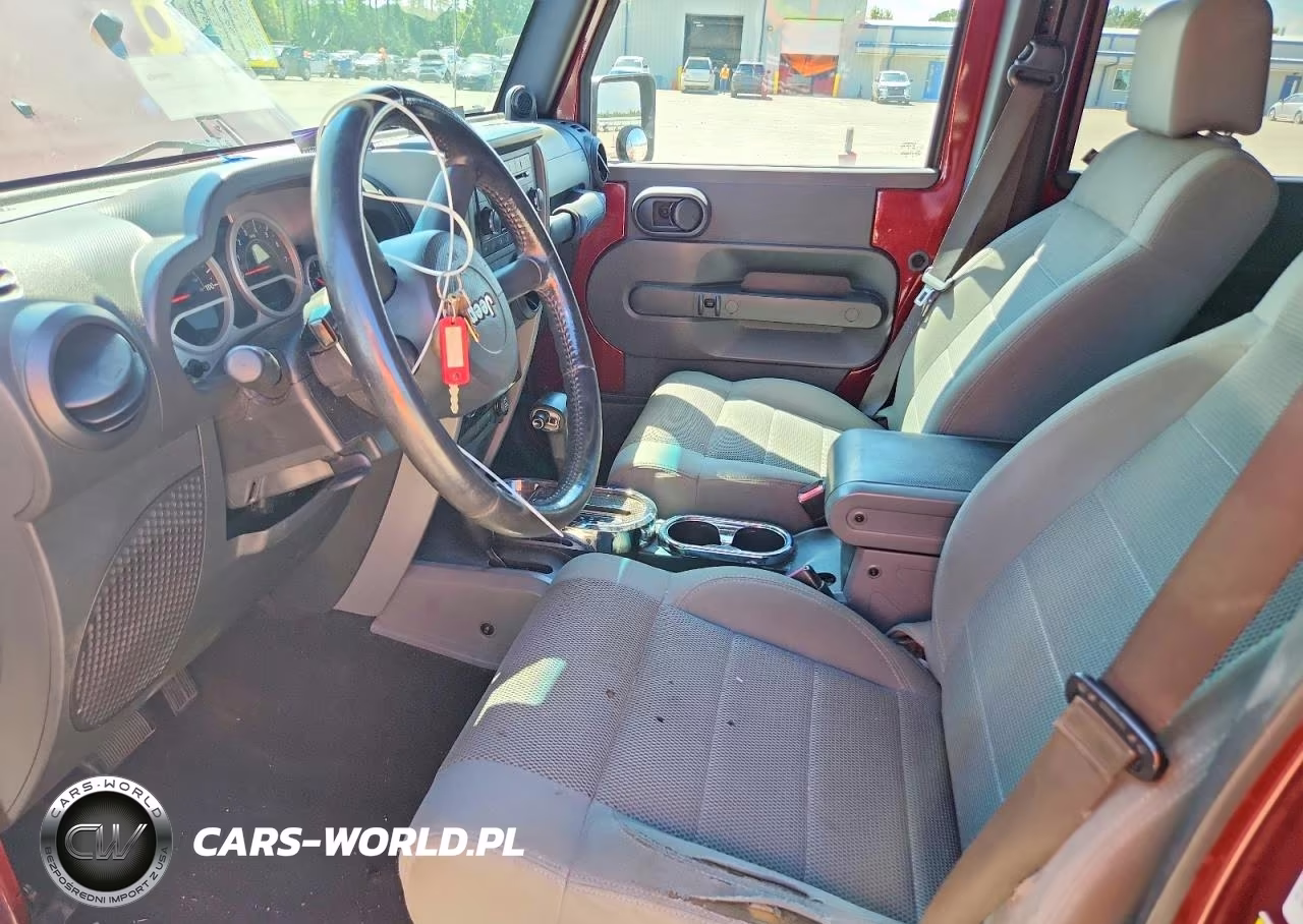 2007 Jeep Wrangler Sahara VIN:1J4GA59147L118267 - 7