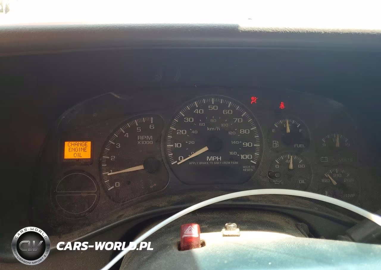 2002 Chevrolet Suburban C1500 VIN:3GNEC16Z32G248922 - 9