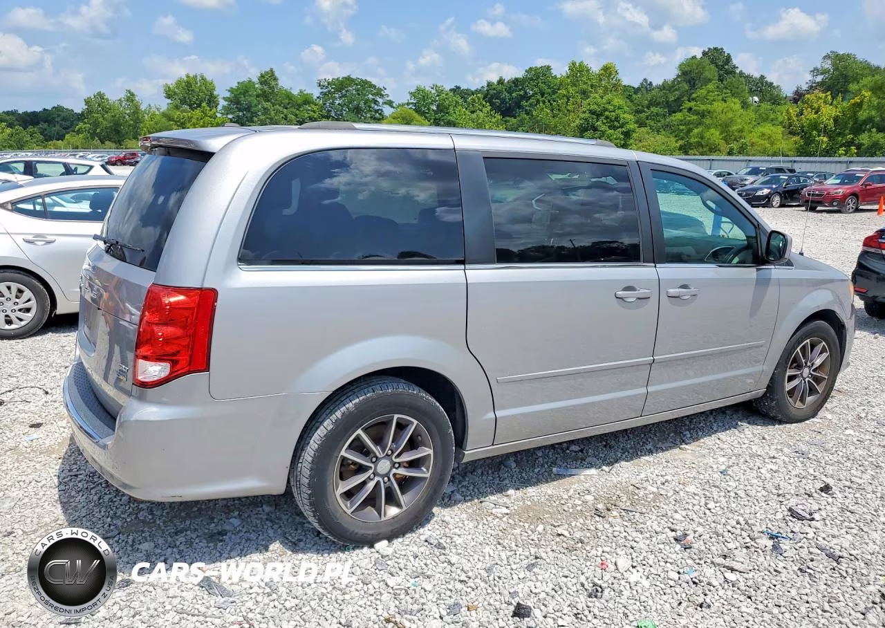 2017 Dodge Grand Caravan Sxt VIN:2C4RDGCGXHR800013 - 3