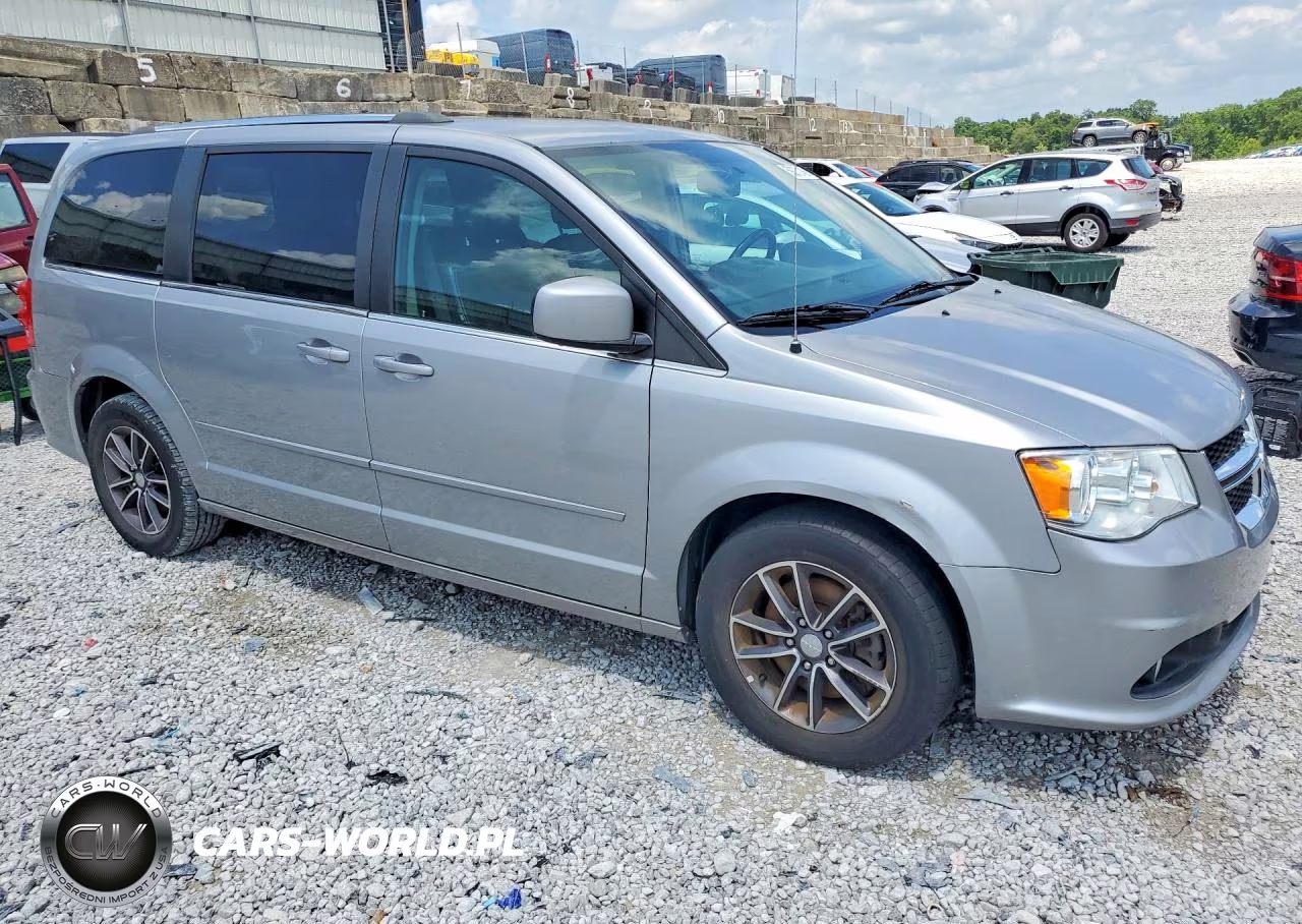 2017 Dodge Grand Caravan Sxt VIN:2C4RDGCGXHR800013 - 4