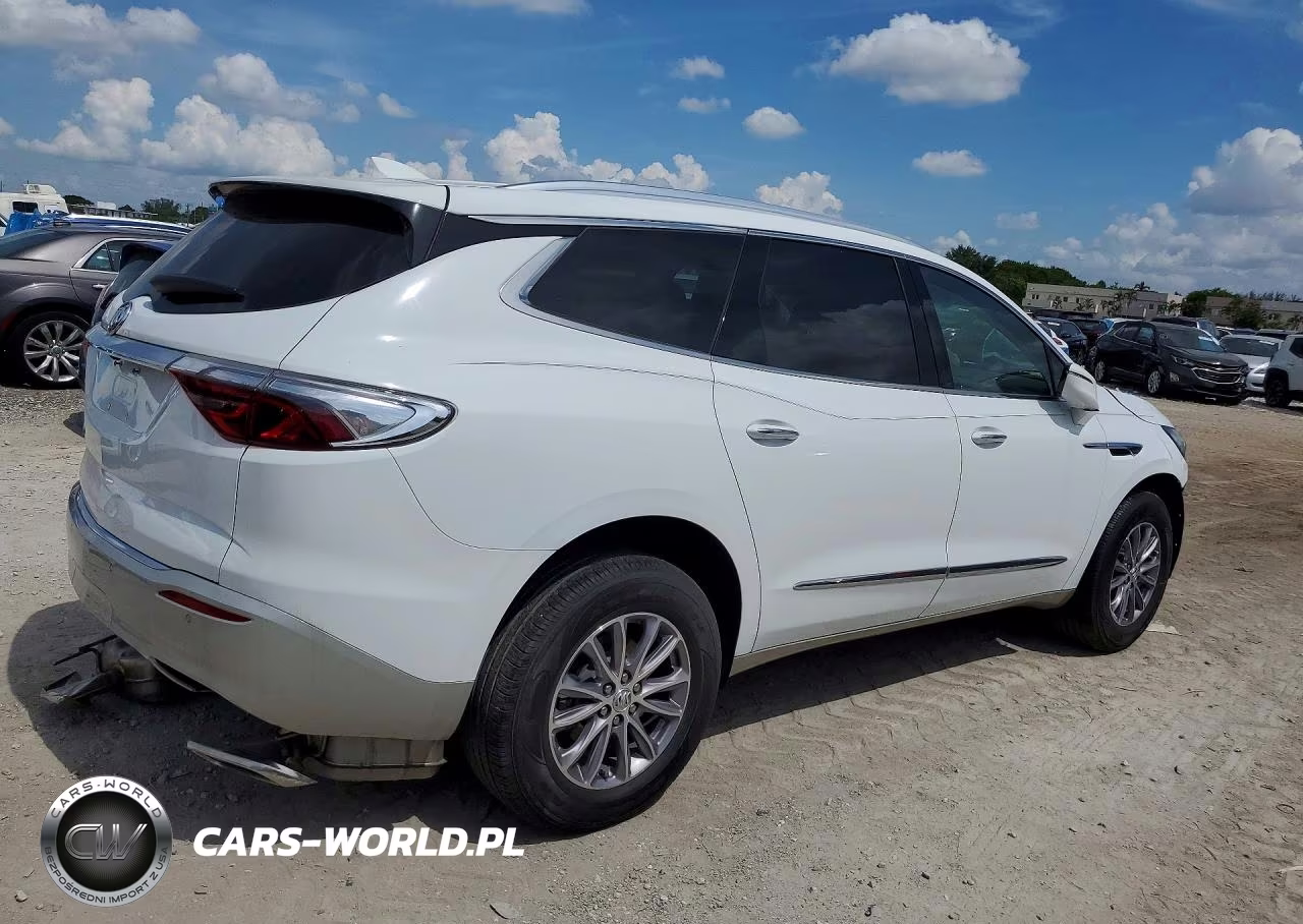 2023 Buick Enclave Essence VIN:5GAERBKW3PJ162526 - 3