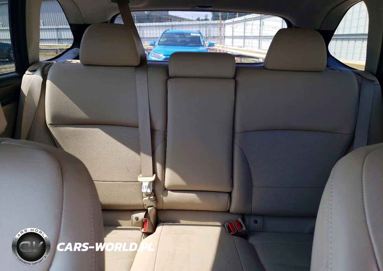 2017 Subaru Outback 2.5I Limited VIN:4S4BSANCXH3212325 - 10