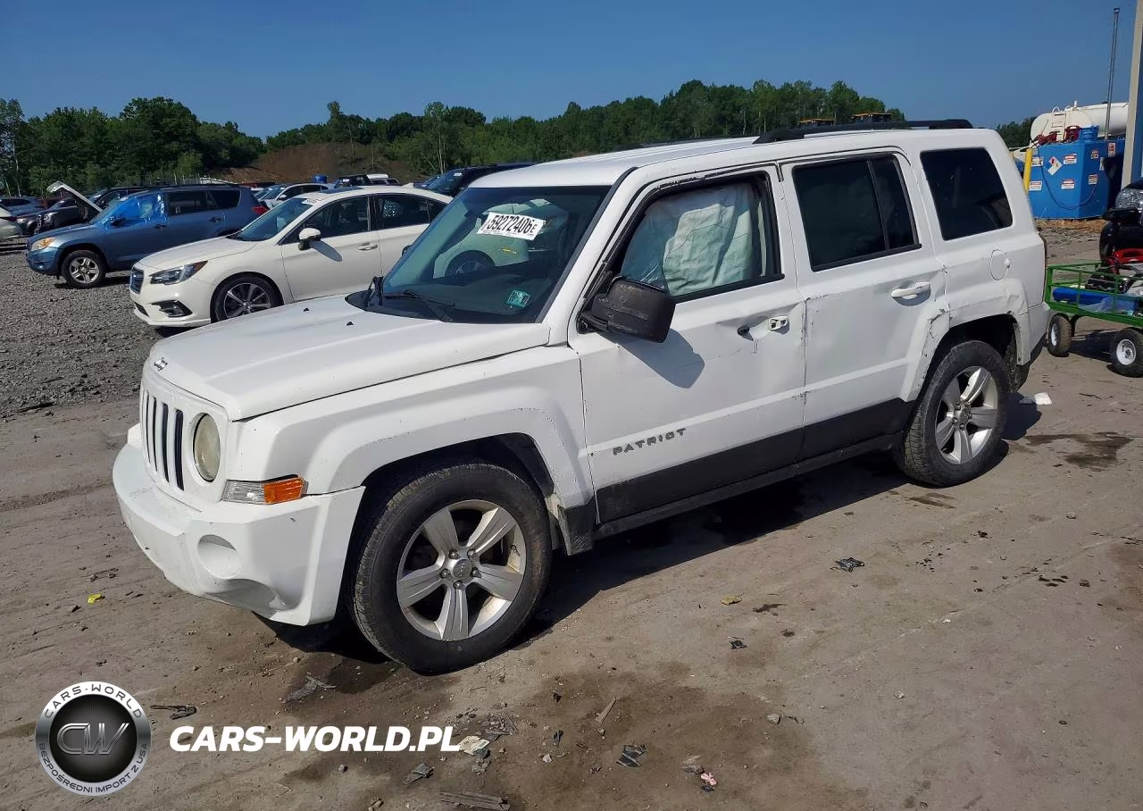 2014 Jeep Patriot Latitude – zdjęcie 1 z 13