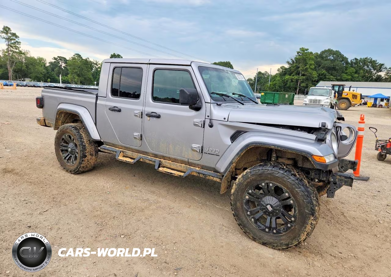 2020 Jeep Gladiator Overland VIN:1C6HJTFG8LL135095 - 4