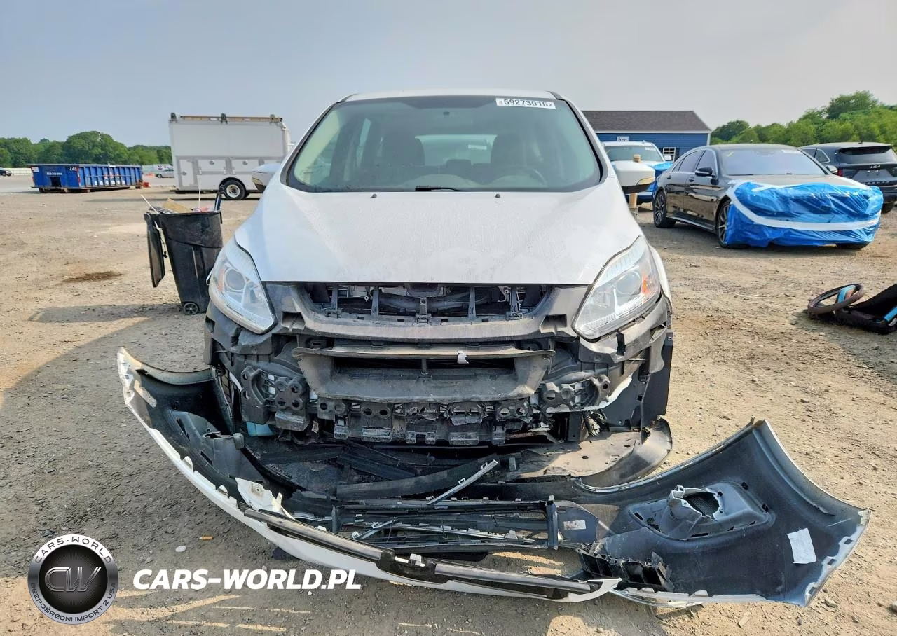 2017 Ford C-Max Se VIN:1FADP5AU9HL103204 - 5