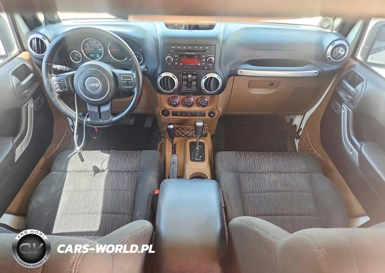 2012 Jeep Wrangler Unlimited Sahara VIN:1C4BJWEG7CL171894 - 8