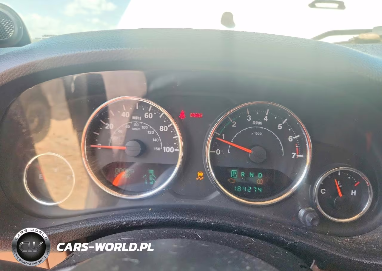 2012 Jeep Wrangler Unlimited Sahara VIN:1C4BJWEG7CL171894 - 9
