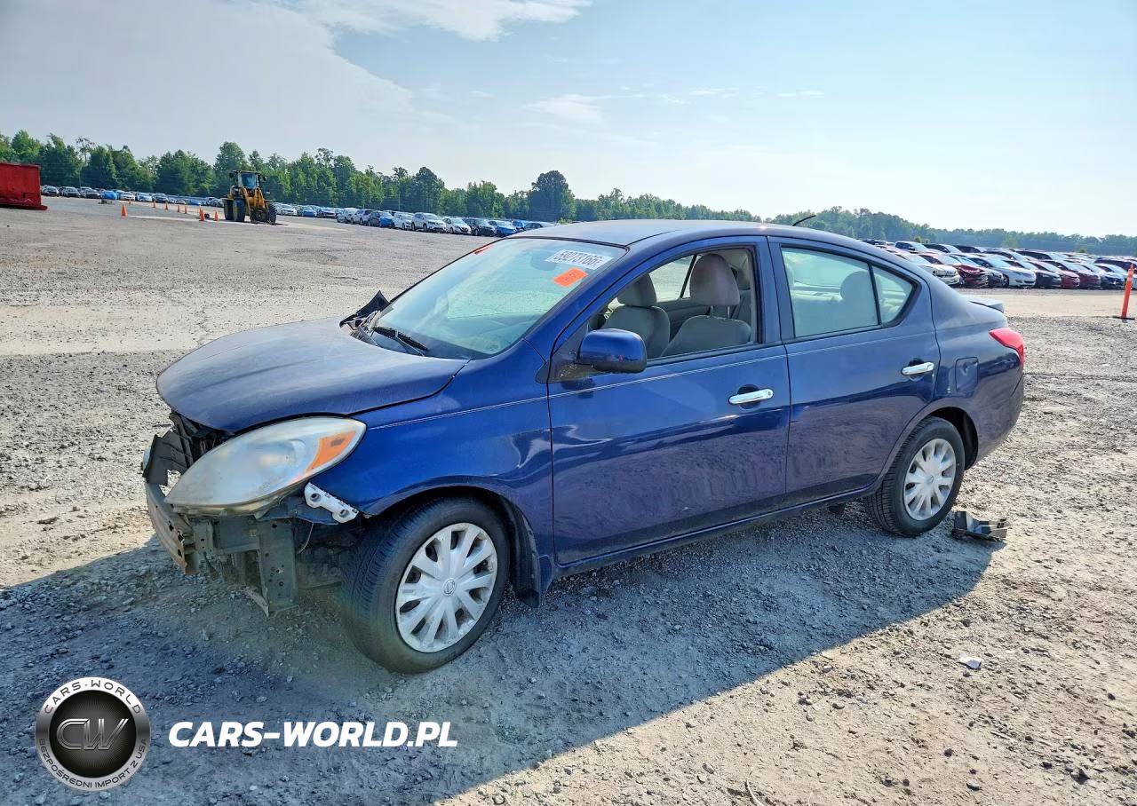 2014 Nissan Versa