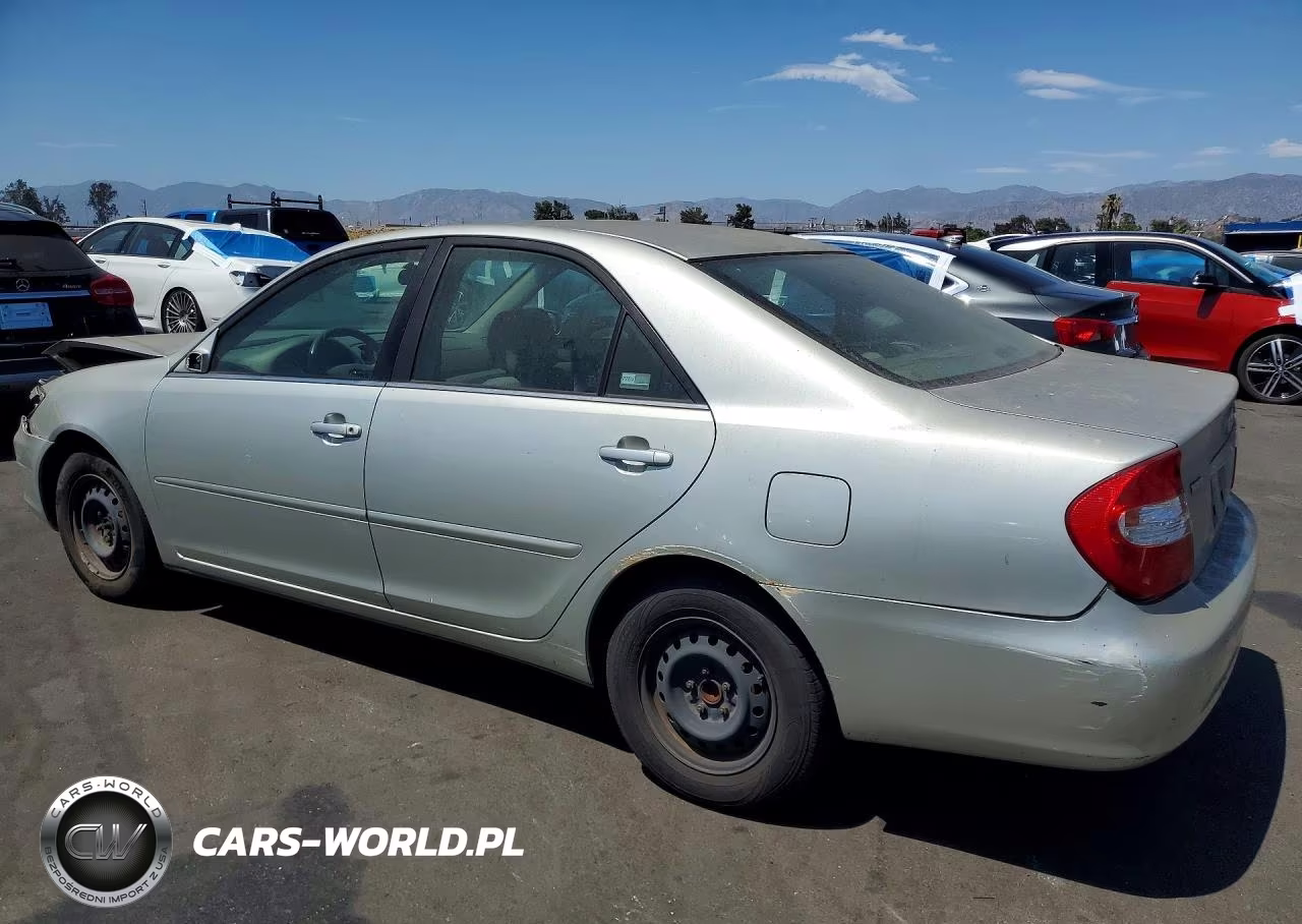 2003 Toyota Camry Le VIN:JTDBE32KX30227629 - 2