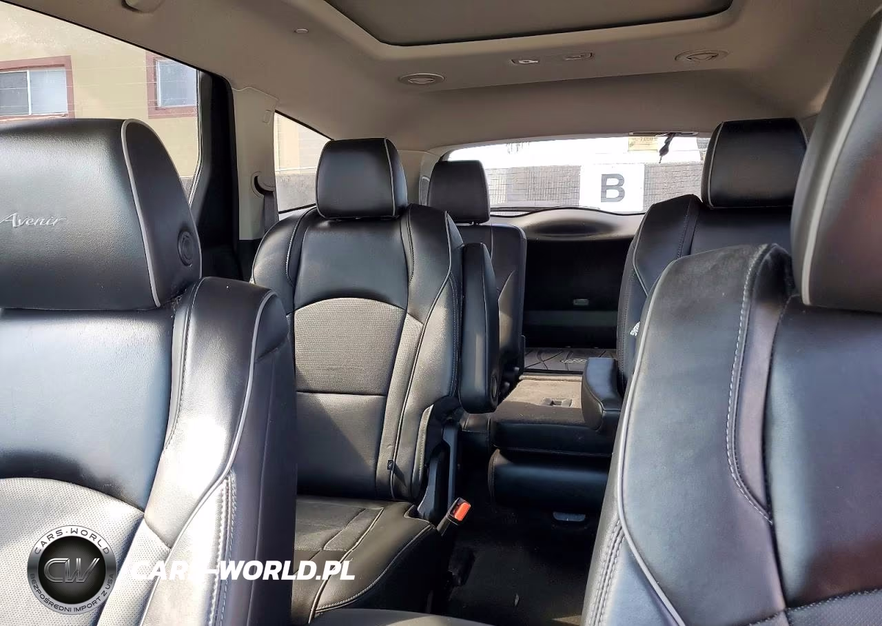 2020 Buick Enclave Avenir VIN:5GAERDKW2LJ288351 - 10