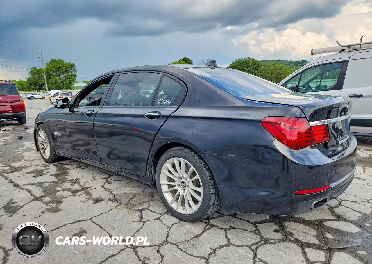 2013 BMW Series 7 VIN:WBAYF4C55DD127760 - 2