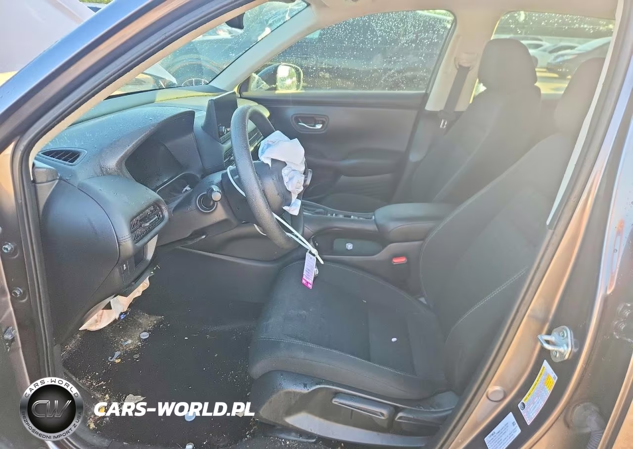 2023 Honda Hr-V Lx VIN:3CZRZ2H36PM707368 - 7