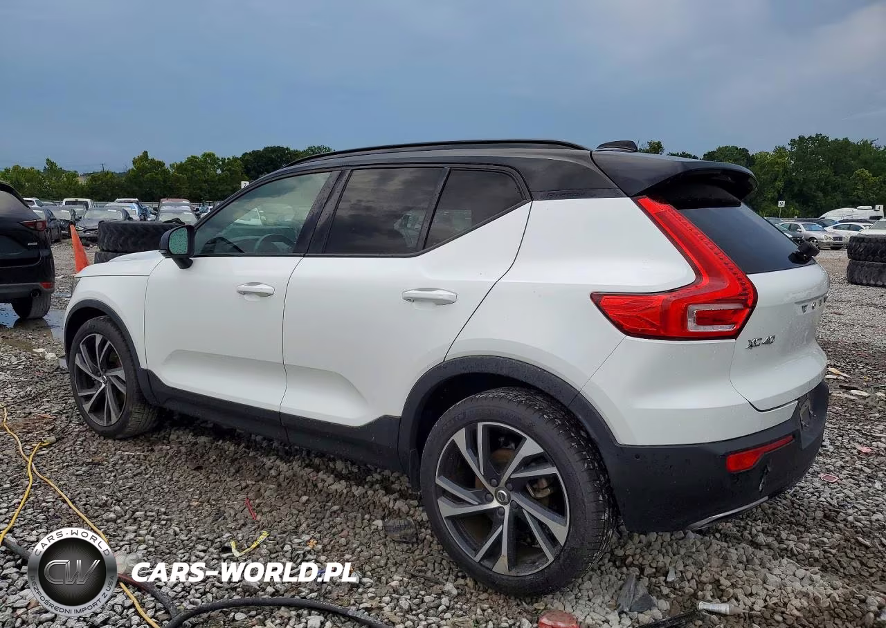 2020 Volvo Xc40 T5 R-Design VIN:YV4162UM2L2183810 - 2